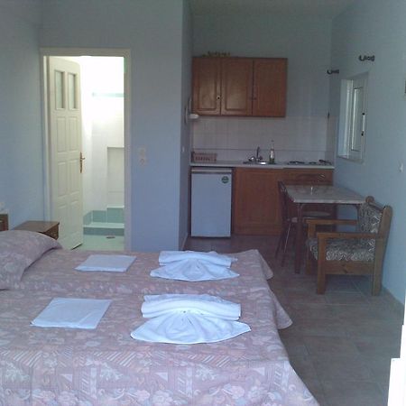 Ferienwohnung Edem Elafonissos Exterior foto
