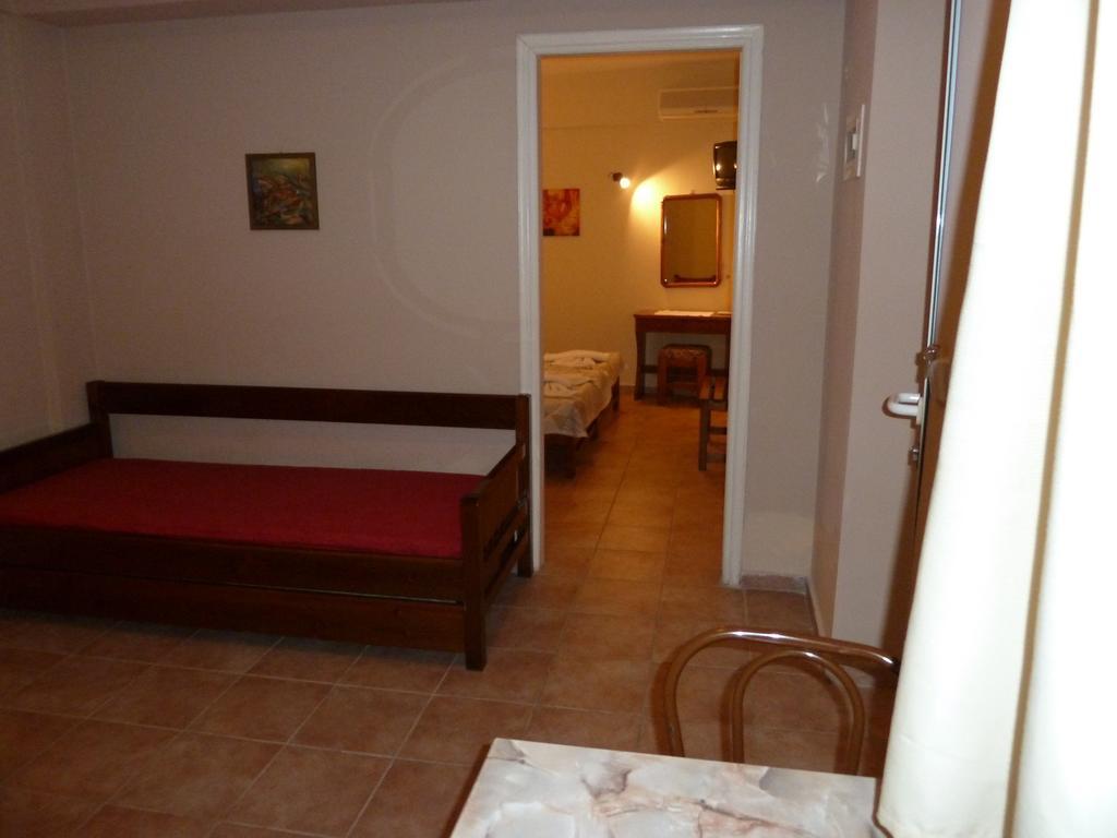 Ferienwohnung Edem Elafonissos Exterior foto